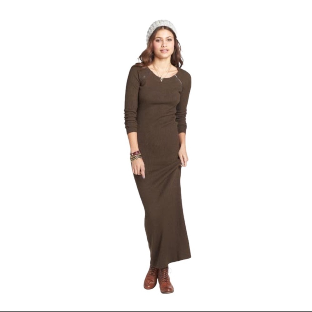 Rubbish Long Sleeve Brown Maxi Dress